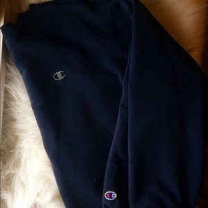 Dark blue champion crew neck